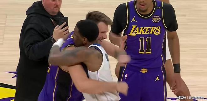 洛杉矶湖人发布备战花絮，窗口期队长鼓劲，意甲任务艰巨，团队化学反应显著的简单介绍-九游体育