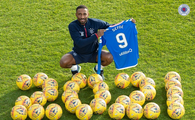 迈阿密与香港足球队比赛事件后的舆论